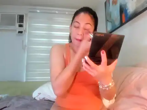 Snapshot of asianDeexoxo chatting on December 21, 2025, 4:58 am asianDeexoxo online show from December 21, 2025, 4:58 am