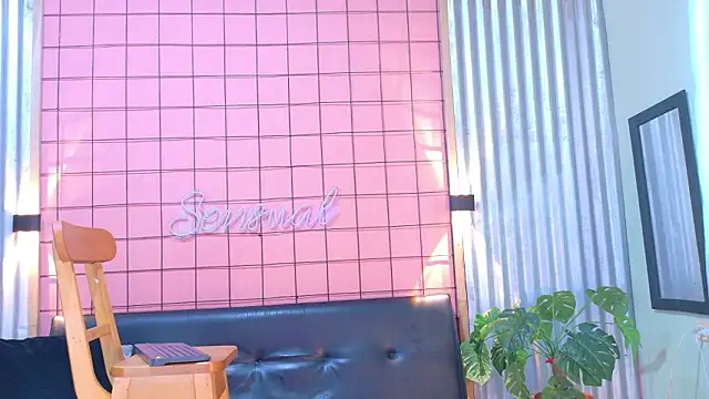 mensia hernandz online show from March 26, 2026, 1:31 pm