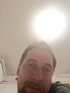 Snapshot of Stivn35 chatting on November 7, 2025, 11:08 pm Stivn35 online show from November 7, 2025, 11:08 pm