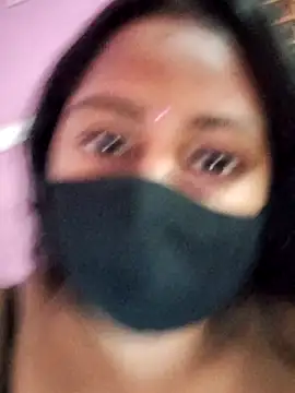 Shristiprakash0 online show from December 18, 2025, 6:34 pm