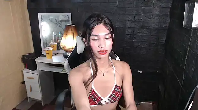 Snapshot of ToKeNa chatting on March 13, 2025, 1:32 am ToKeNa online show from March 13, 2025, 1:32 am