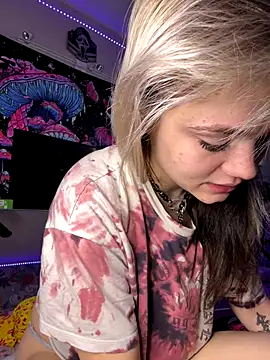 Cutiepiespanks online show from November 22, 2025, 6:07 pm