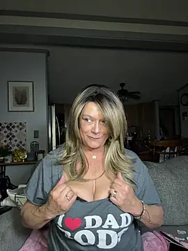 cowgirlc online show from March 25, 2026, 2:33 am