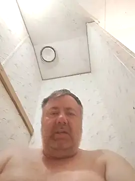 Snapshot of lawndad79 chatting on December 1, 2024, 10:59 pm lawndad79 online show from December 1, 2024, 10:59 pm