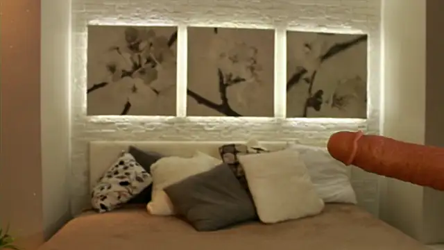 Betty June online show from March 12, 2025, 3:02 am