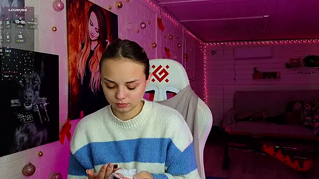 Snapshot of Misss_Vikk chatting on February 2, 2026, 7:18 am Misss Vikk online show from February 2, 2026, 7:18 am