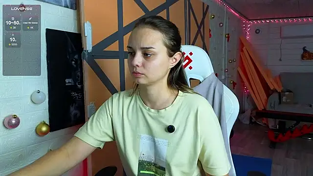 Snapshot of Misss_Vikk chatting on February 8, 2026, 3:21 pm Misss Vikk online show from February 8, 2026, 3:21 pm