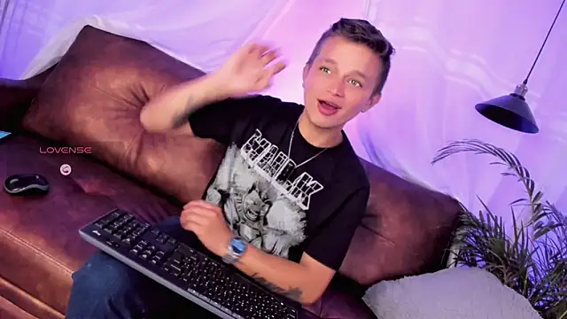 Tim wolf online show from February 9, 2026, 8:29 pm