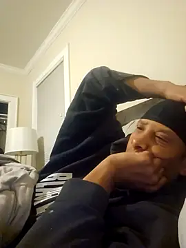 Snapshot of Vybezmaster chatting on November 28, 2025, 10:43 pm Vybezmaster online show from November 28, 2025, 10:43 pm