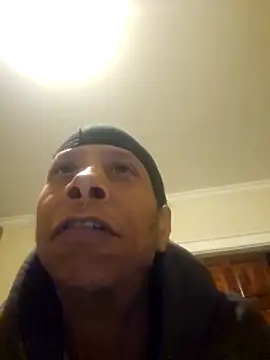 Snapshot of Vybezmaster chatting on November 30, 2025, 11:38 pm Vybezmaster online show from November 30, 2025, 11:38 pm