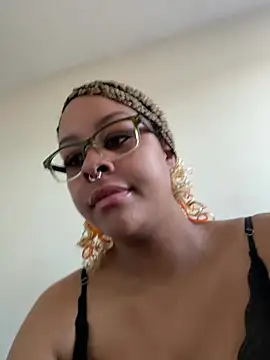 Snapshot of N1NT3NDH03 chatting on February 16, 2026, 4:27 pm N1NT3NDH03 online show from February 16, 2026, 4:27 pm