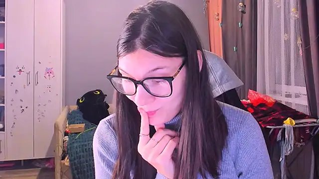 Snapshot of MollyLollipop chatting on February 3, 2026, 1:38 am MollyLollipop online show from February 3, 2026, 1:38 am