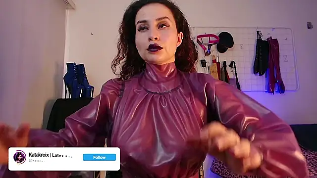 Snapshot of mylatexpleasure chatting on February 17, 2026, 7:00 pm mylatexpleasure online show from February 17, 2026, 7:00 pm