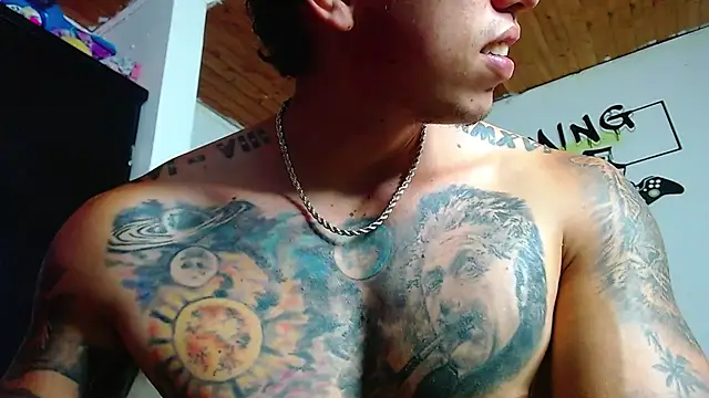 Snapshot of Adam_Hudsond chatting on March 6, 2025, 3:02 pm Adam Hudsond online show from March 6, 2025, 3:02 pm