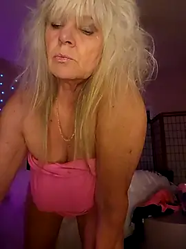 Snapshot of IMS_BHAVEN chatting on October 28, 2025, 2:34 am IMS BHAVEN online show from October 28, 2025, 2:34 am