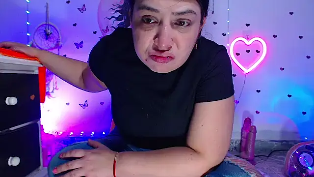oliviarodriguez2u online show from July 1, 2026, 10:10 pm
