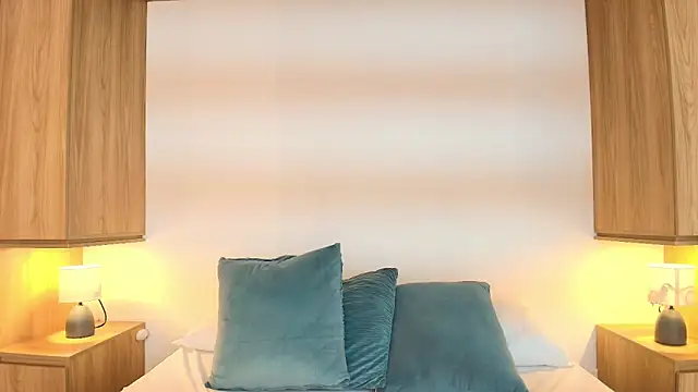 Isabella Harley online show from September 26, 2025, 12:45 pm