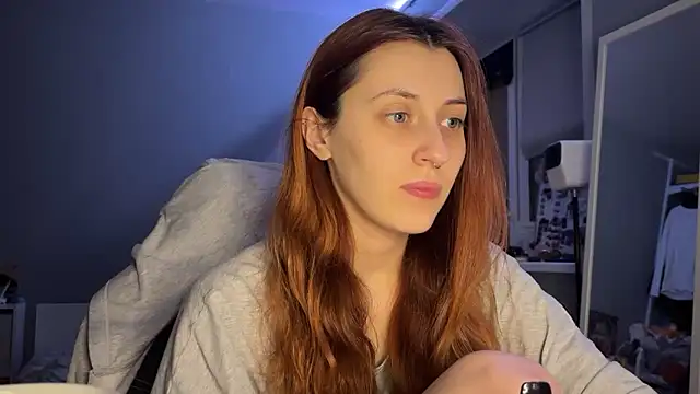 Snapshot of Uniarten chatting on November 20, 2025, 6:19 pm Uniarten online show from November 20, 2025, 6:19 pm