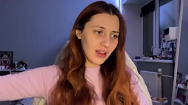 Snapshot of Uniarten chatting on December 5, 2025, 7:45 pm Uniarten online show from December 5, 2025, 7:45 pm