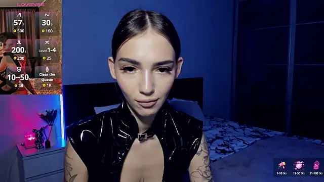 SophieCatty online show from September 18, 2025, 11:19 pm