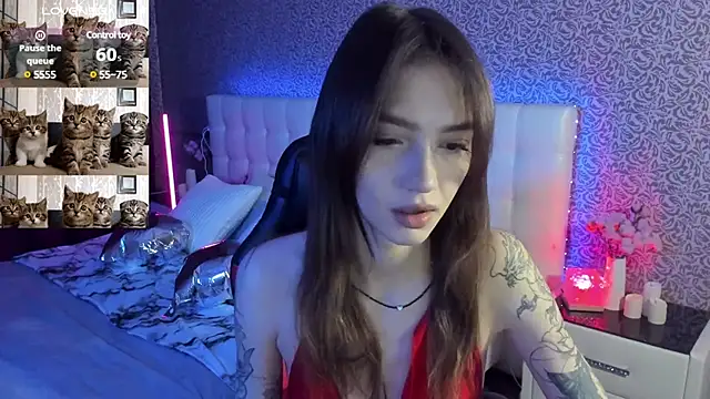 SophieCatty online show from March 11, 2025, 12:17 pm