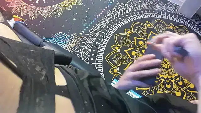 Snapshot of slankecrosdresser chatting on October 2, 2025, 2:15 am slankecrosdresser online show from October 2, 2025, 2:15 am