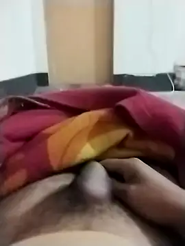 juweldio online show from February 8, 2026, 4:26 pm