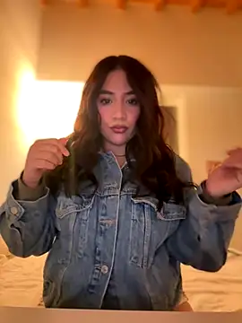 Snapshot of marcimaa chatting on October 30, 2025, 11:56 pm marcimaa online show from October 30, 2025, 11:56 pm