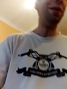 Snapshot of White_rabbit_ chatting on February 26, 2025, 4:05 pm White rabbit  online show from February 26, 2025, 4:05 pm