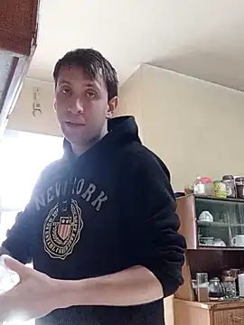 Snapshot of White_rabbit_ chatting on February 14, 2025, 9:03 am White rabbit  online show from February 14, 2025, 9:03 am