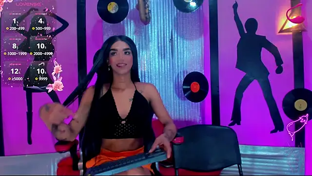 Snapshot of nickyminach_ chatting on September 27, 2025, 7:42 pm nickyminach online show from September 27, 2025, 7:42 pm