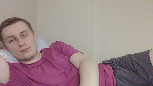 Snapshot of your_andy chatting on December 1, 2025, 6:58 am your andy online show from December 1, 2025, 6:58 am