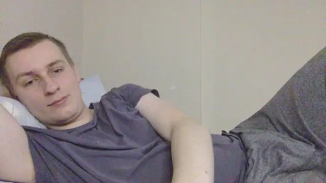 Snapshot of your_andy chatting on November 30, 2025, 8:26 am your andy online show from November 30, 2025, 8:26 am