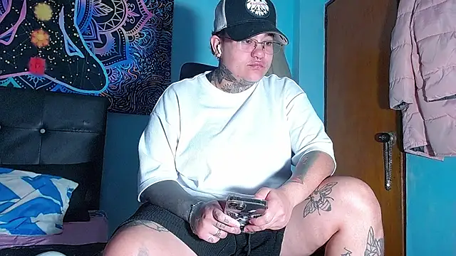 Techno 420  online show from February 17, 2026, 4:48 pm