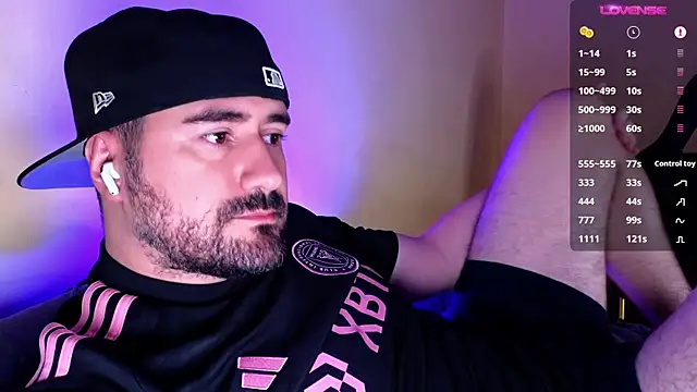 Snapshot of DominantTheo chatting on March 17, 2025, 2:30 am DominantTheo online show from March 17, 2025, 2:30 am