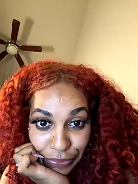 Snapshot of Cloutchasercrystall chatting on October 7, 2025, 3:07 am Cloutchasercrystall online show from October 7, 2025, 3:07 am