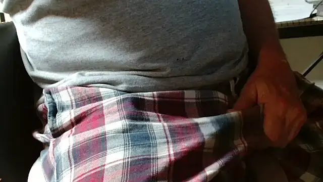 blow2gold online show from October 6, 2025, 8:53 pm