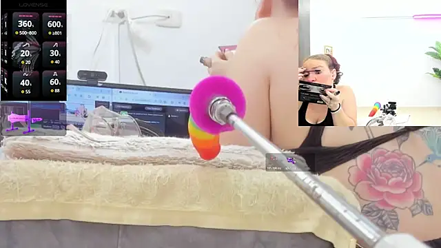 Snapshot of Paulina_Davis_ chatting on January 17, 2026, 11:08 pm Paulina Davis online show from January 17, 2026, 11:08 pm