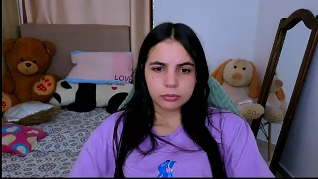 Snapshot of _elenna chatting on November 13, 2025, 5:39 pm elenna online show from November 13, 2025, 5:39 pm