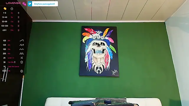 Snapshot of GendersonFit chatting on September 8, 2025, 9:36 pm GendersonFit online show from September 8, 2025, 9:36 pm