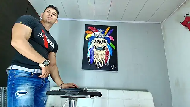 Snapshot of GendersonFit chatting on February 24, 2025, 1:42 pm GendersonFit online show from February 24, 2025, 1:42 pm