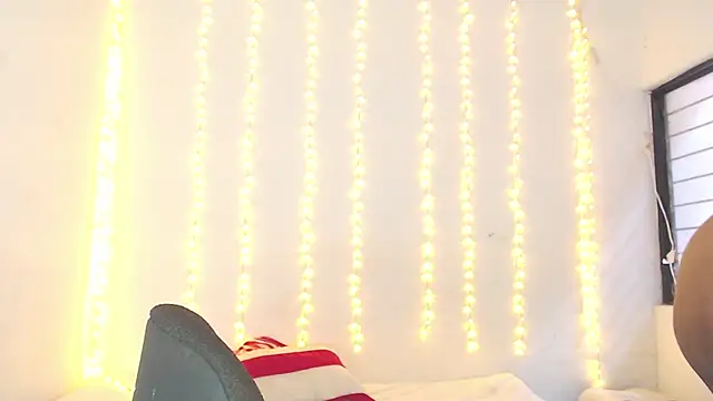 Snapshot of BiancaFollerach chatting on January 8, 2026, 5:41 pm BiancaFollerach online show from January 8, 2026, 5:41 pm