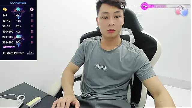 Naughty--asian online show from March 24, 2026, 3:28 am