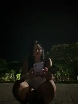  kathaLopez  online show from April 16, 2026, 12:33 am