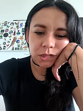 Snapshot of Amber__Davis chatting on May 7, 2026, 8:34 pm Amber Davis online show from May 7, 2026, 8:34 pm