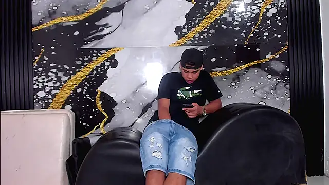 Snapshot of self_love46 chatting on October 16, 2025, 7:55 pm self love46 online show from October 16, 2025, 7:55 pm