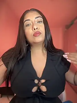 cami ortiz   online show from October 23, 2025, 6:50 pm