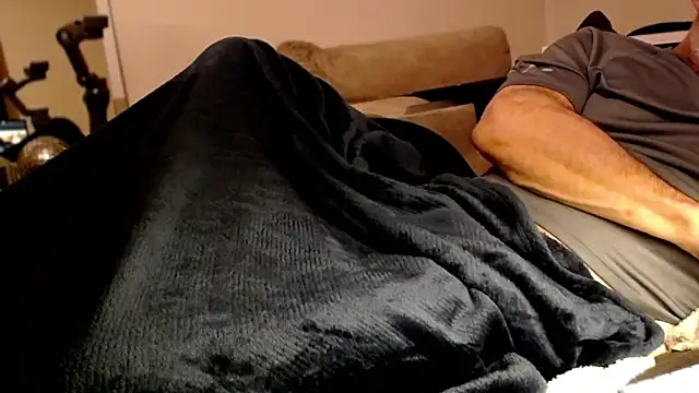 Snapshot of mike30nbg chatting on March 20, 2025, 10:29 pm mike30nbg online show from March 20, 2025, 10:29 pm