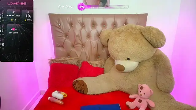 Ginna doll online show from February 23, 2025, 8:00 pm