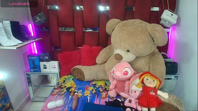 Snapshot of Ginna_doll chatting on May 16, 2026, 6:29 pm Ginna doll online show from May 16, 2026, 6:29 pm
